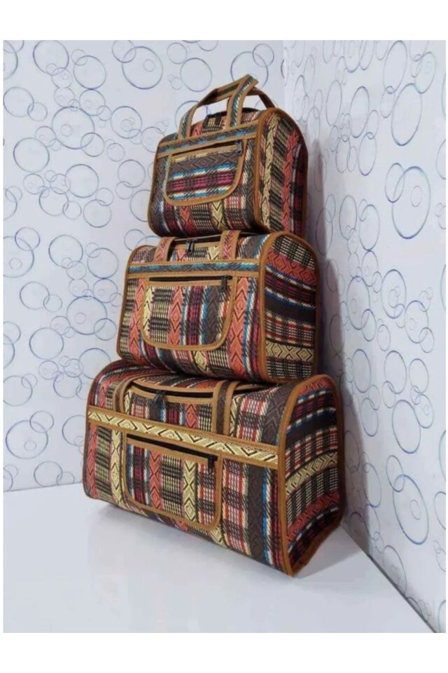 Dan Şık Tasarımı Ile Her Yere Rahatlıkla Götürebileceğiniz Spor Seyahat Çantası Bej