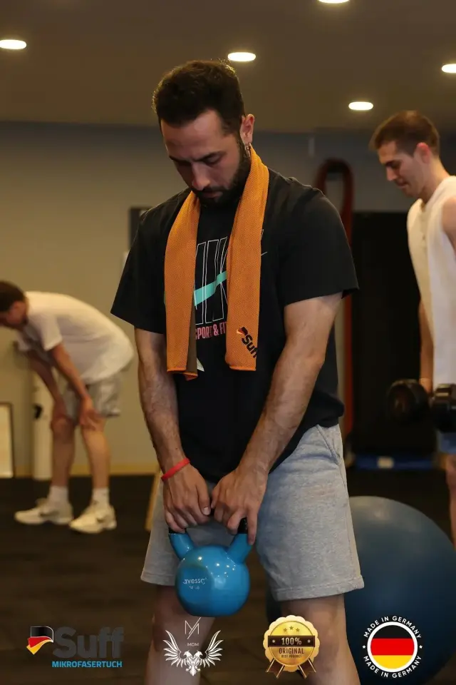 Sporcu Soğutma Havlusu 110x30cm Süper Emici Şok Kuruma (1 ADET) 3D